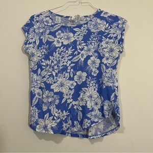 C&C California Womens 100% Linen Tee Sz M Blue Floral Short Cap Sleeve Coastal